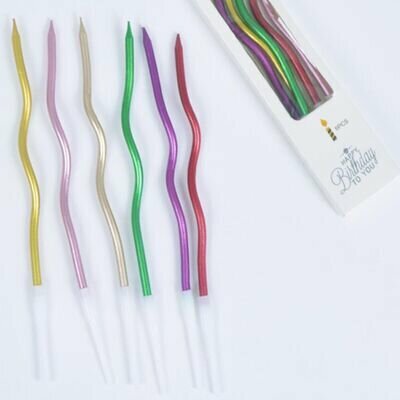 İTHAL 15 CM KIVRIMLI RENKLİ MUM İTHAL 15 CM KIVRIMLI RENKLİ MUM