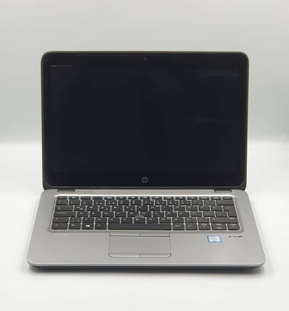 HP EliteBook 820 G3-i5 6300U-8 RAM-256 SSD-TOUCH-WIN-B KALİTE KOZMETİK