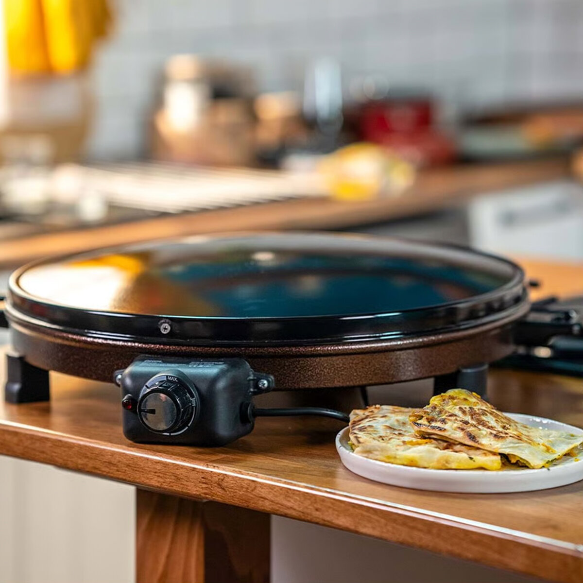 AKEL AT3110 AKEL NOVA GÖZLEME SACI TERMOSTATLI 1550W 48X48X14CM*5 AKEL AT3110 AKEL NOVA GÖZLEME SACI TERMOSTATLI 1550W 48X48X14CM*5