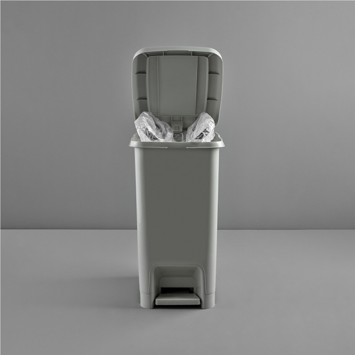 DÜNYA-01043-400&410 SLİM ( SİYAH & SEDEFLİ GRİ ) ( 25LT ) ( PEDALLI ) ÇÖP KOVASI ( 270X362X468MM )*8=K